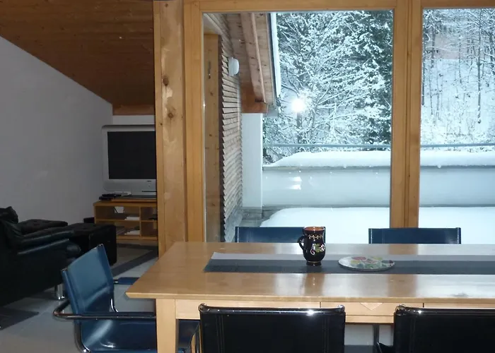 Moderne Attraktive Dachwohnung Fuer Max. 6 Personen In Ruhiger Umgebung Appartement