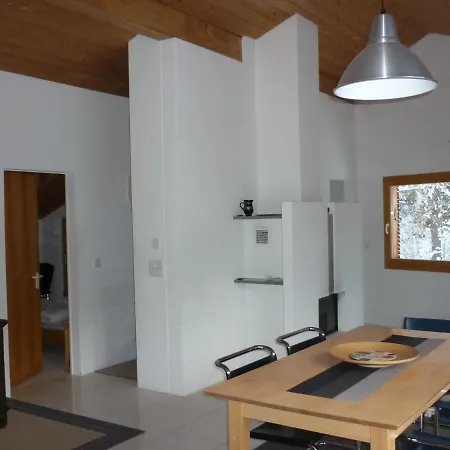 Апартаменты Moderne Attraktive Dachwohnung Fuer Max. 6 Personen In Ruhiger Umgebung *