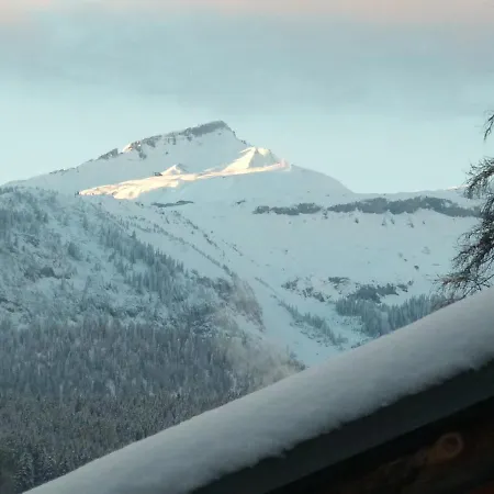 Moderne Attraktive Dachwohnung Fuer Max. 6 Personen In Ruhiger Umgebung