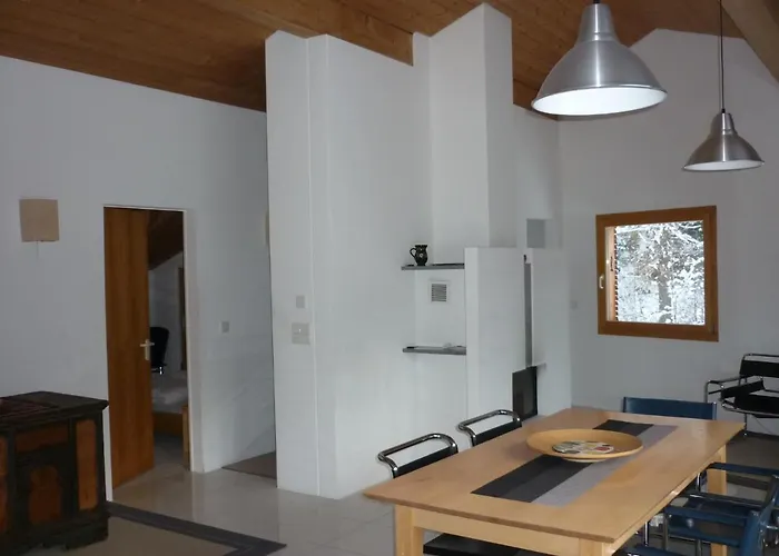 Apartment Moderne Attraktive Dachwohnung Fuer Max. 6 Personen In Ruhiger Umgebung *